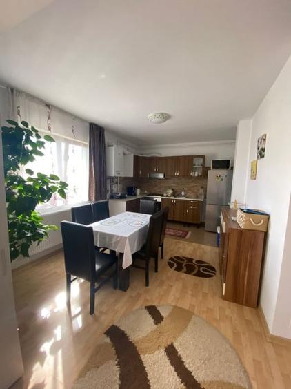 Apartament cu 2 camere semidecomandat în Florești — fotografia 1