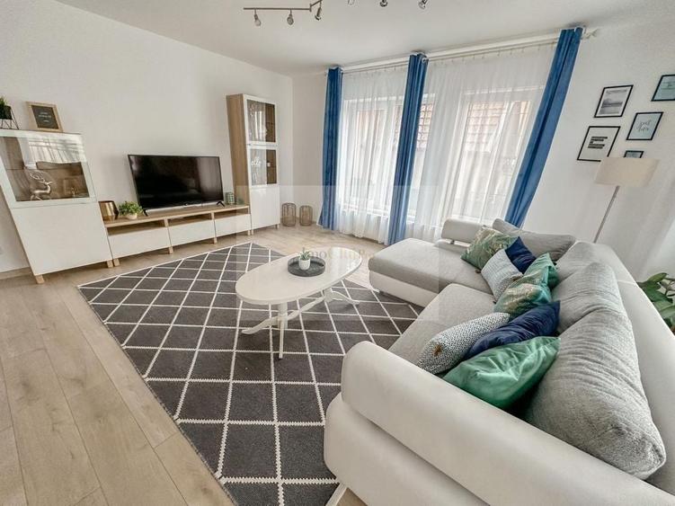 Apartament cu 2 camere semidecomandat, mobilat în Dâmbul Rotund