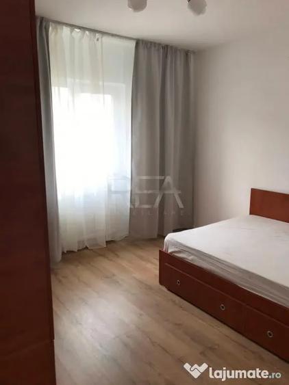 Apartament cu 3 camere decomandat în Sebastian