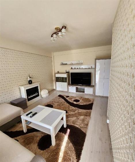 Apartament cu 2 camere decomandat, mobilat în Dâmbovița