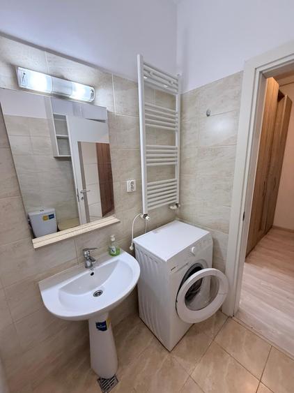 Apartament cu 2 camere semidecomandat în Militari