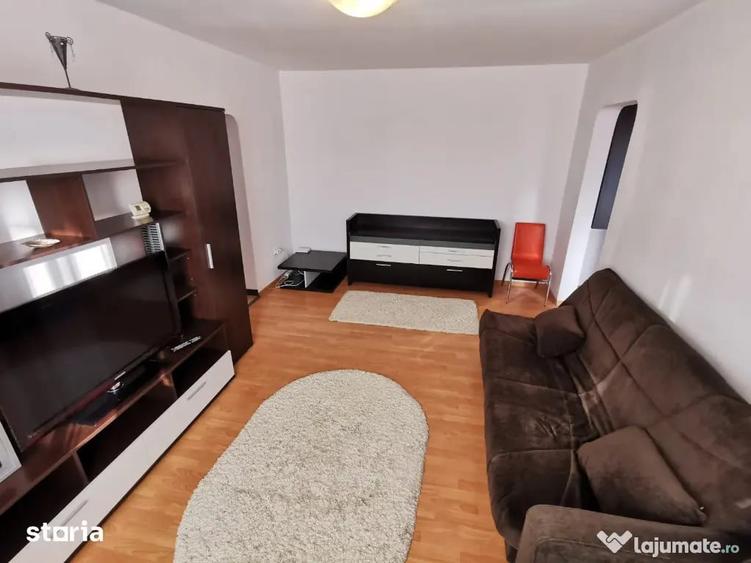 Apartament cu 2 camere semidecomandat în Sânpetru