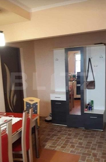 Apartament 2 camere, zona Micro14 , cu acoperiș și balcon inchis - 4