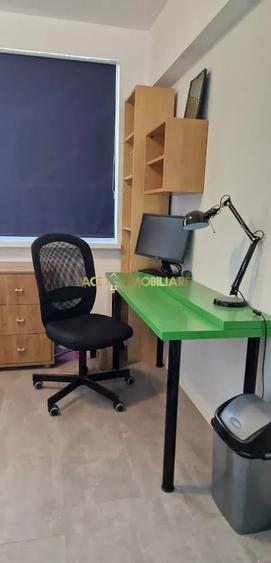Apartament cu 2 camere semidecomandat, mobilat în Mihai Bravu