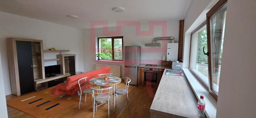 Inchiriere apartament 90mp 3 camere intr-o zona retrasa cu gradina - 2