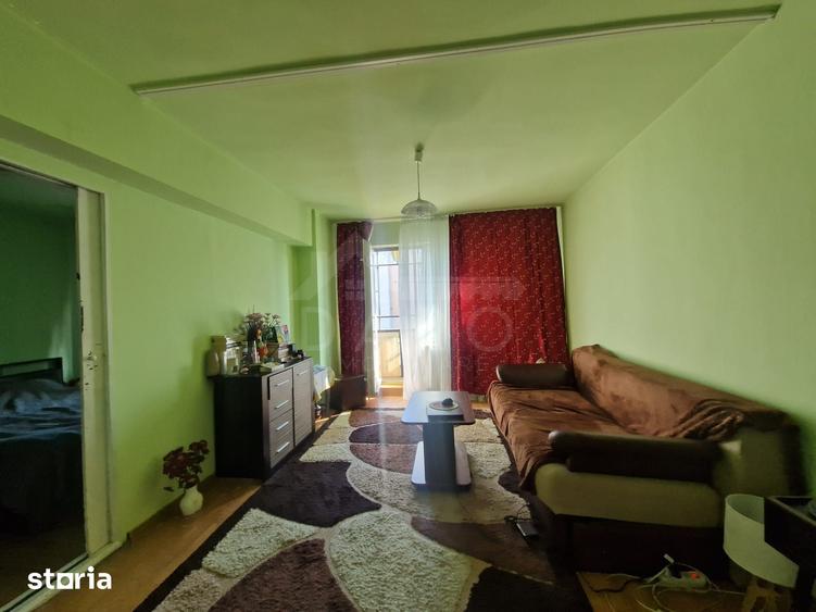 Apartament cu 3 camere în 1 Decembrie 1918