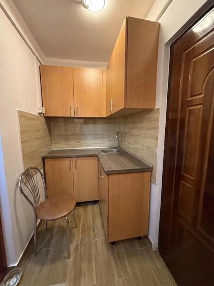 Garsonieră decomandată în Telegrafului