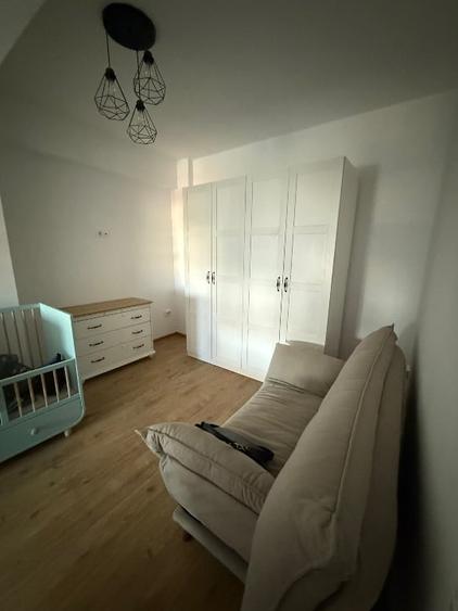 Apartament cu 3 camere decomandat, mobilat în Stadion