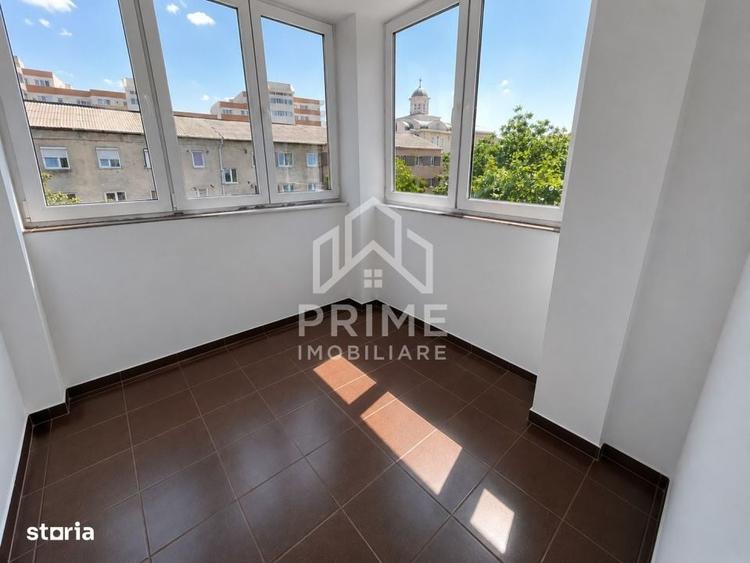 Apartament cu 2 camere în Cetate — fotografia 1