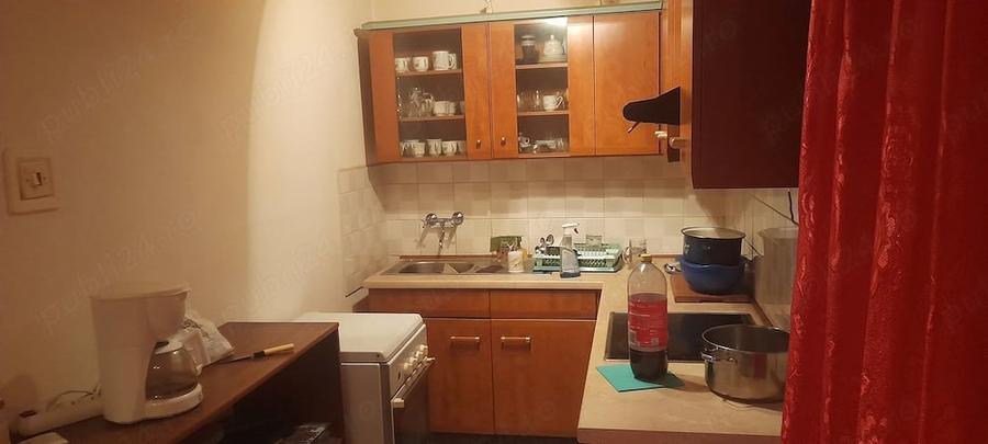 Casă cu Teren 250 Mp în Central
