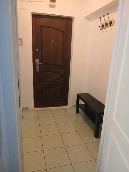 Apartament cu 2 camere decomandat în Exterior Vest