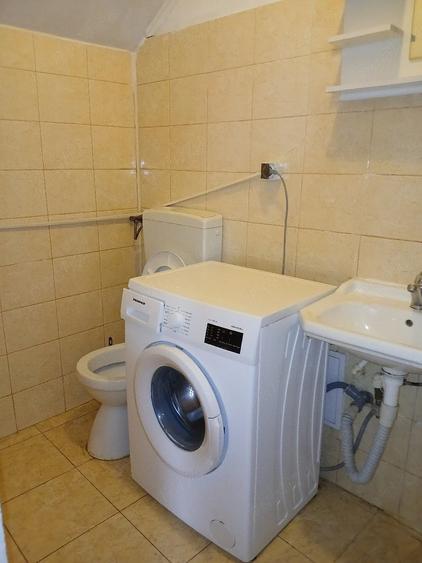 Garsonieră decomandată în Central