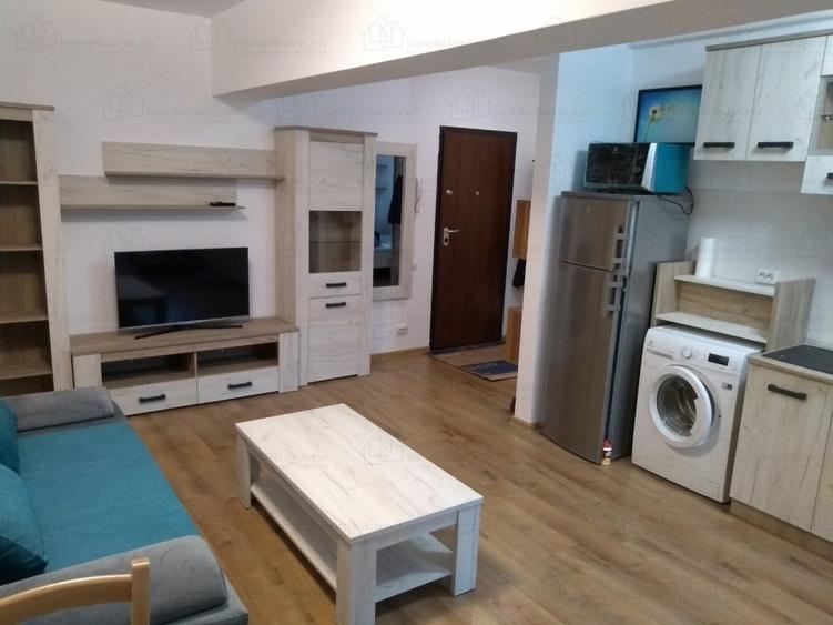 Apartament cu 2 camere semidecomandat în Ștefan cel Mare