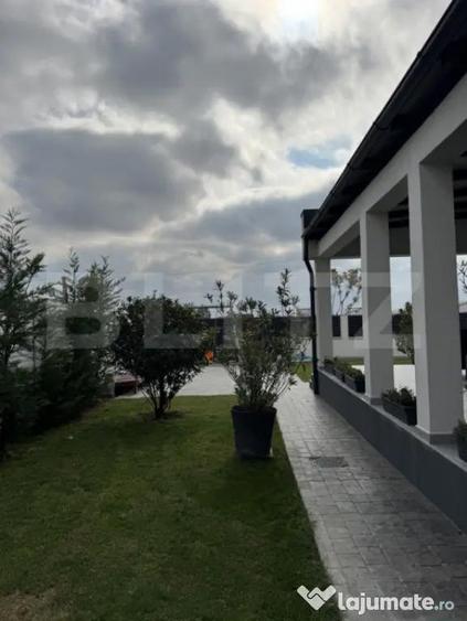 Casă cu 5 camere cu Teren 600 Mp în Pielești