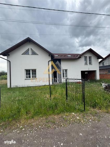 Casă cu 5 camere cu Teren 590 Mp în Tăuții-Măgherăuș