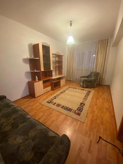 Apartament cu 2 camere decomandat în Exterior Vest