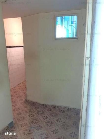 Apartament cu 4 camere decomandat în Obor