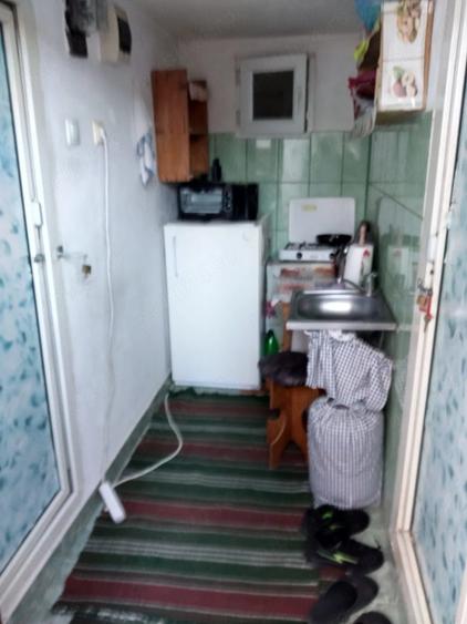 Garsonieră decomandată în Central