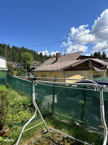 Casă cu 4 camere cu Teren 308 Mp în Central