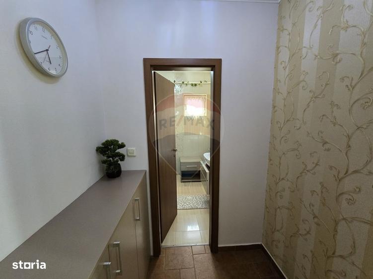 Apartament cu 3 camere, mobilat în UTA