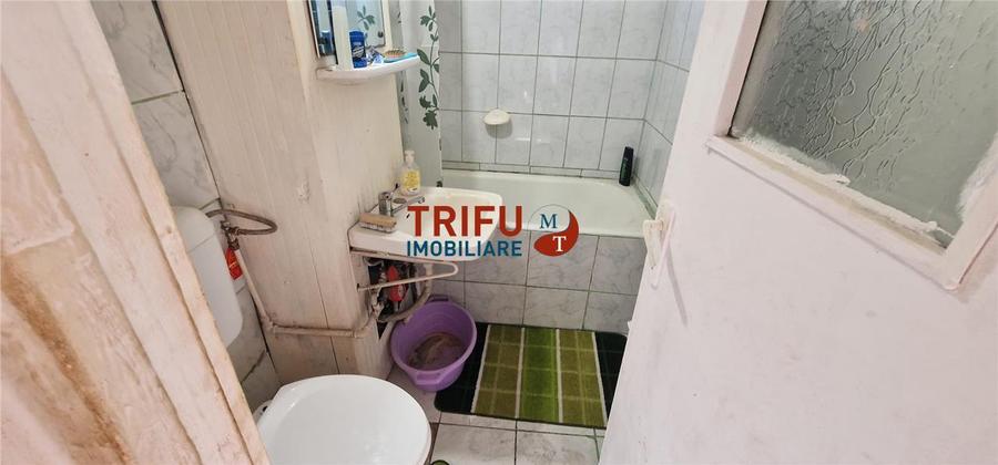 Apartament cu 2 camere decomandat, mobilat în Cetate