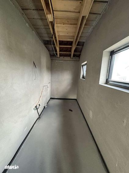 Casă cu 5 camere cu Teren 452 Mp în Apahida
