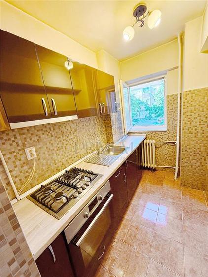 SOARELUI - 1 CAMERA - DECOMANDAT - RENOVAT - LFT - ETAJ 1 - SPATIOS - 1