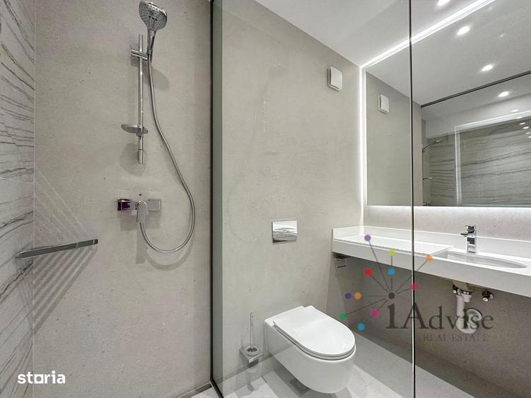 Apartament cu 3 camere decomandat în Centrul Istoric