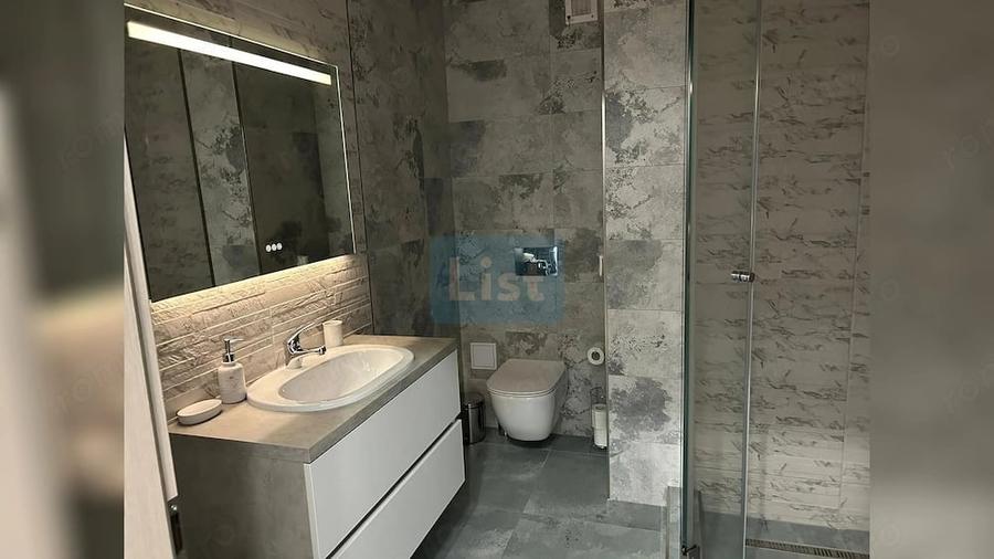 Garsonieră decomandată în Borhanci