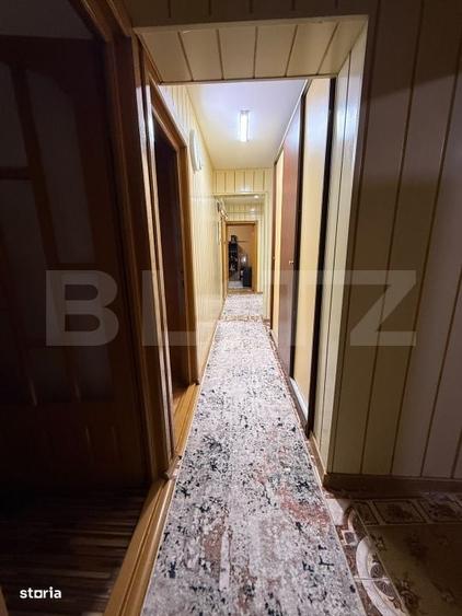 Apartament cu 4 camere decomandat în Micro 13