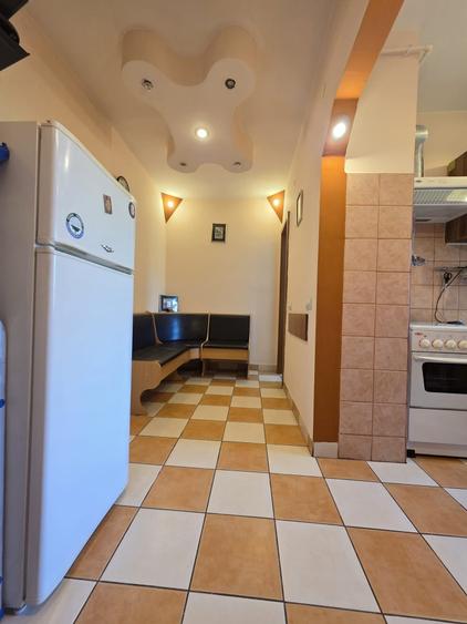 Apartament cu 2 camere decomandat în Drumul Carului