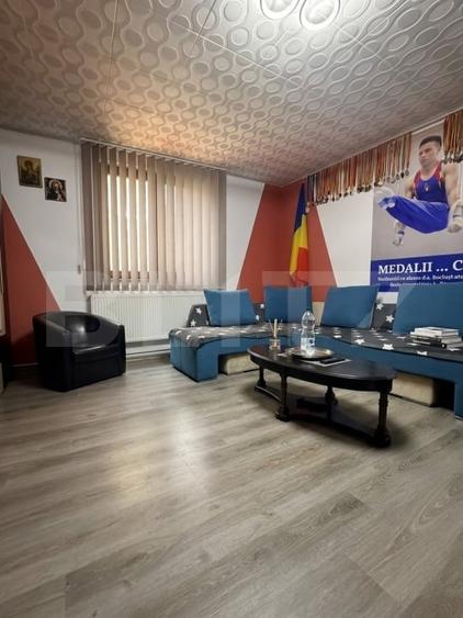 Casă cu 6 camere cu Canalizare în Bălcescu