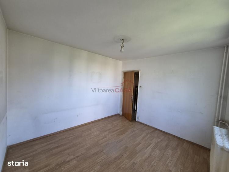 Apartament cu 2 camere decomandat în Drumul Taberei