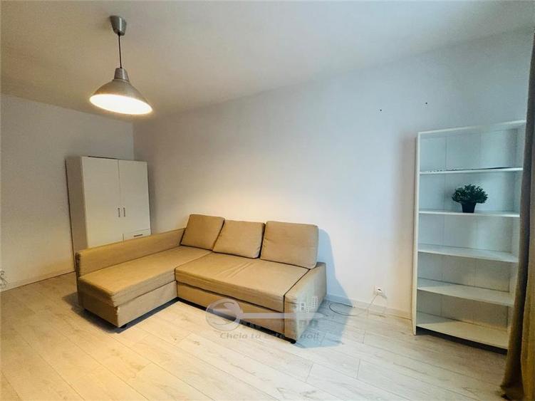 Apartament cu 2 camere decomandat în Nicolina