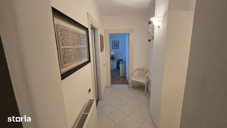 Apartament cu 4 camere în Central