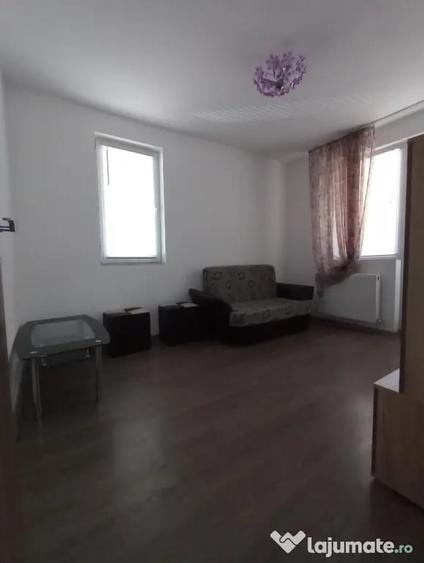 Apartament cu 2 camere decomandat în Florești