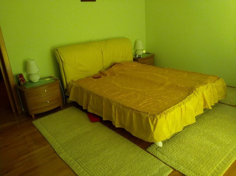 Casă individuală cu 4 camere în Central