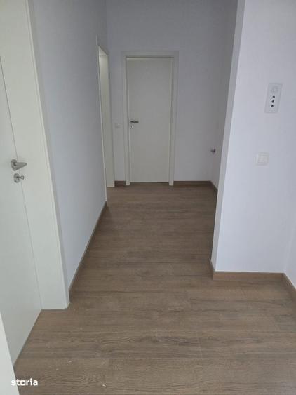 Apartament cu 2 camere în Tractorul