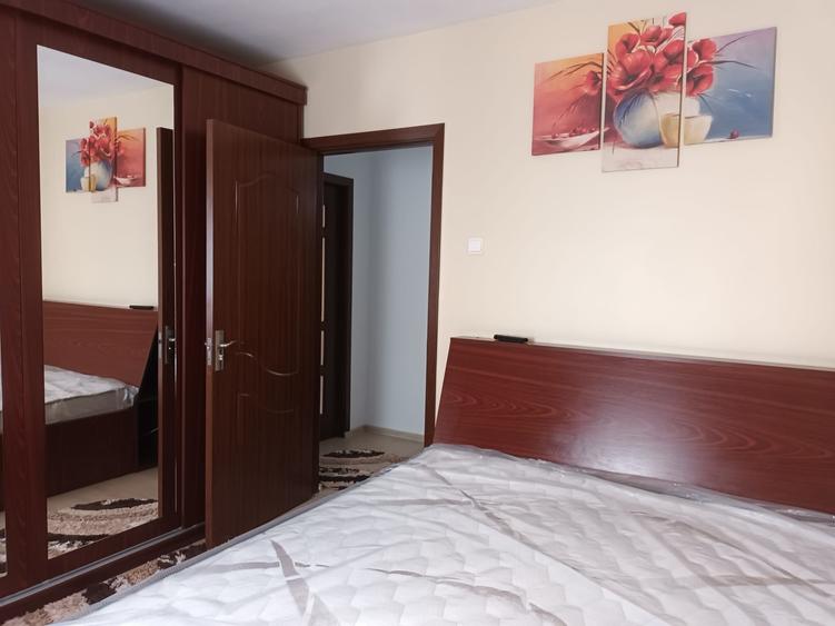 Apartament cu 2 camere decomandat, mobilat în Tei