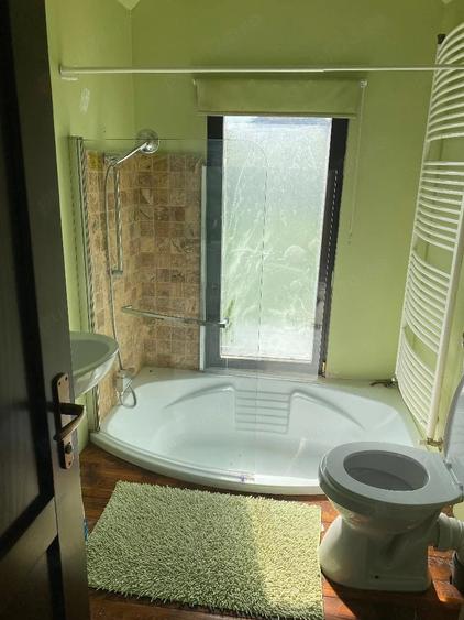 Casă cu 3 camere cu Teren 2125 Mp în Vechea
