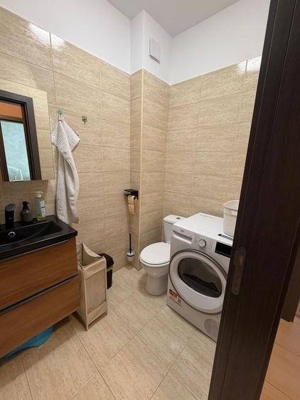 Apartament cu 3 camere în Roșu