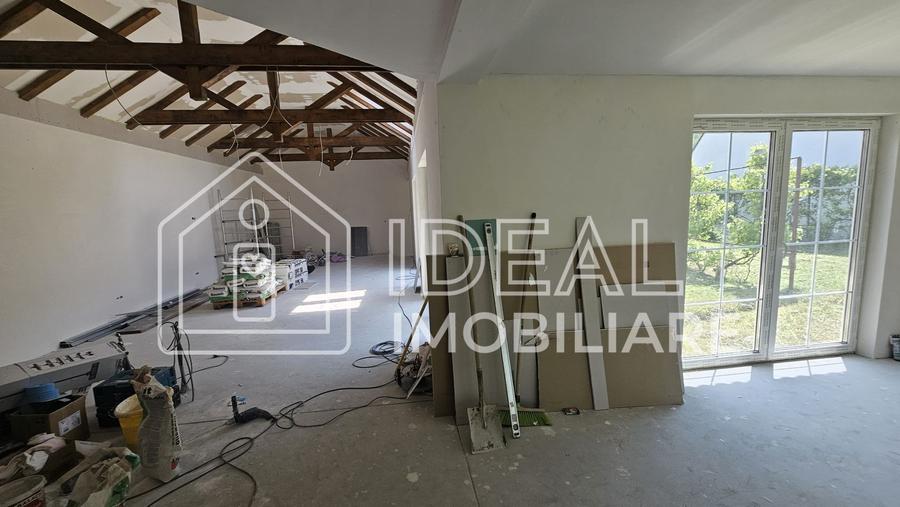 Casă individuală cu 4 camere cu Canalizare în Cisnădioara