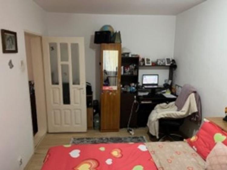 Apartament cu 2 camere decomandat în Faleză