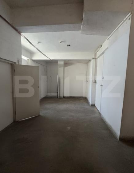 Spațiu comercial, de 165 mp, în Victoria