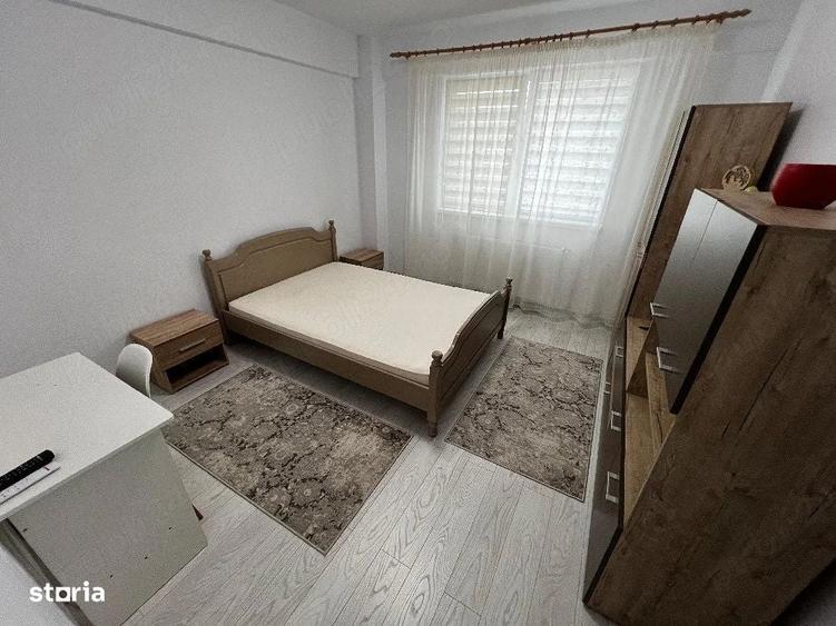 Apartament cu 2 camere decomandat în Uricani