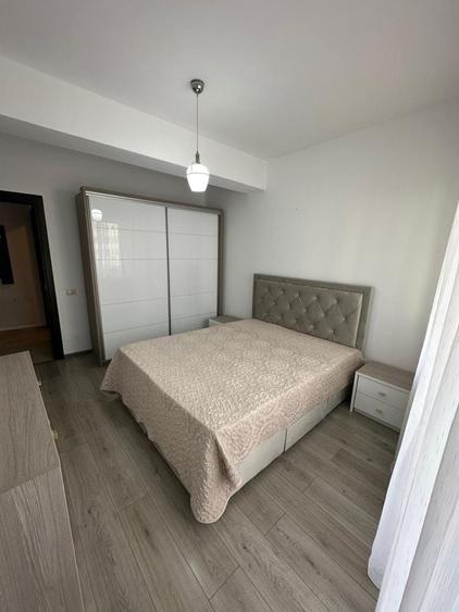 Apartament cu 2 camere decomandat în Basarabia