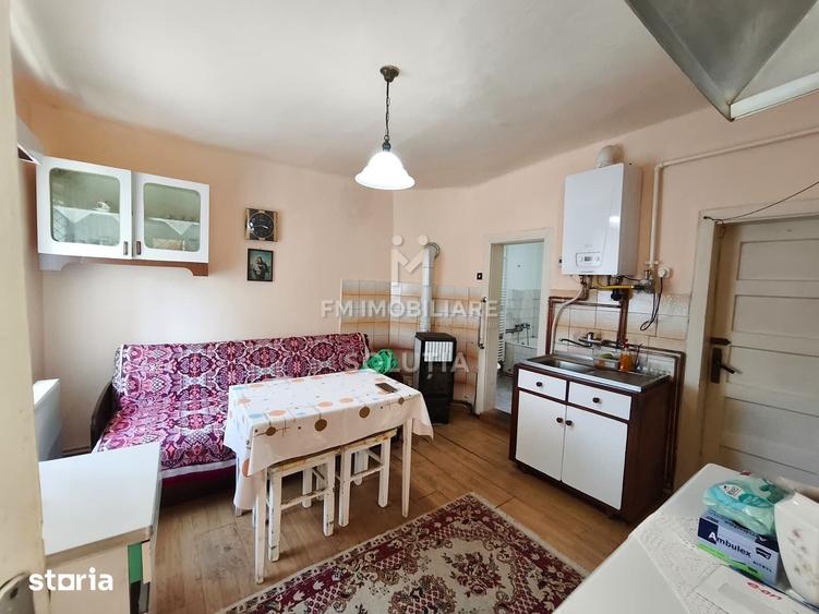 Casă cu 2 camere cu Teren 267 Mp în Central