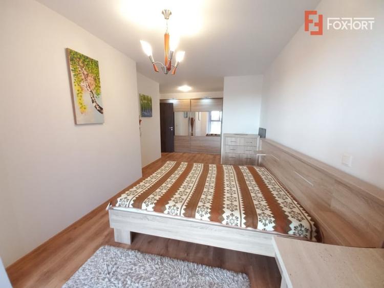 Apartament cu 2 camere decomandat, mobilat în Soarelui