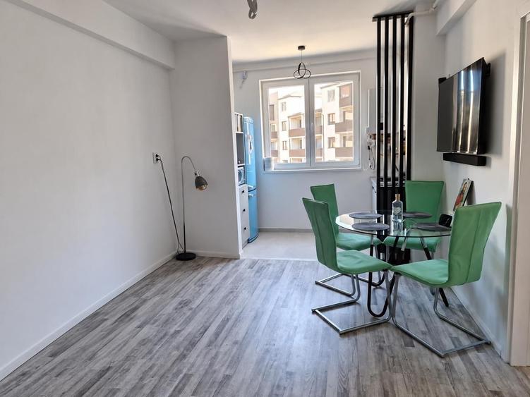 Apartament cu 3 camere decomandat în Mofleni