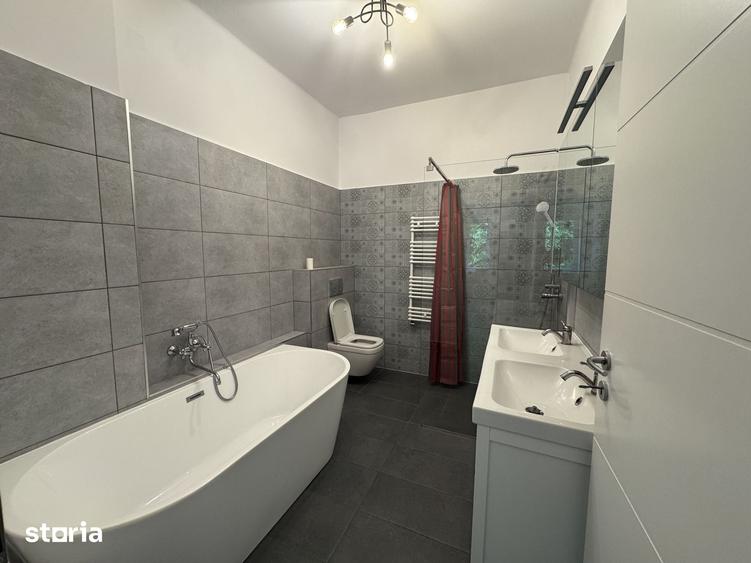 Apartament cu 2 camere, mobilat în Schei